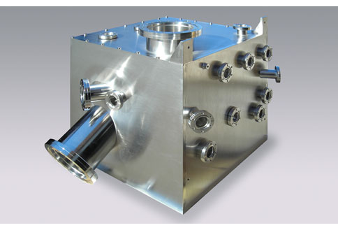 Electropolishing, passivating and pickling of large parts